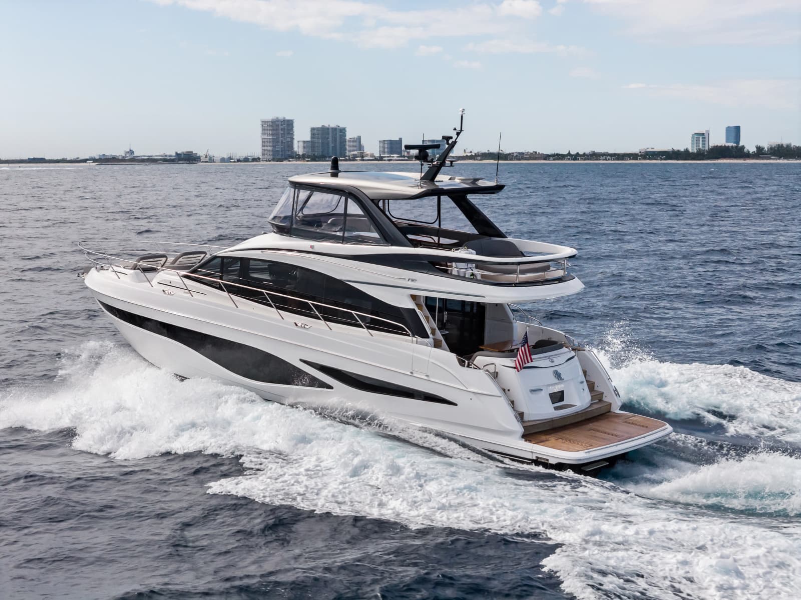 2025 Princess F65 - Photo 7