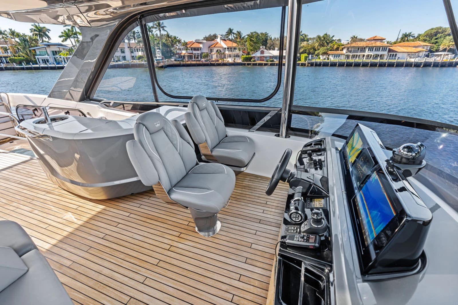 2025 Princess F65 - Photo 21