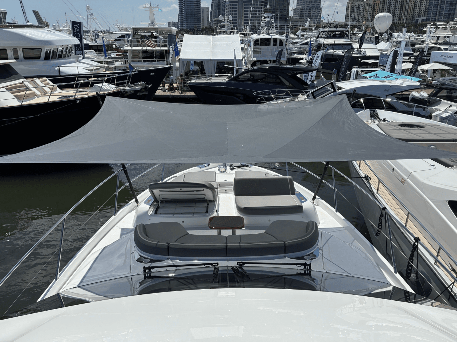 2025 Princess F65 - Photo 15