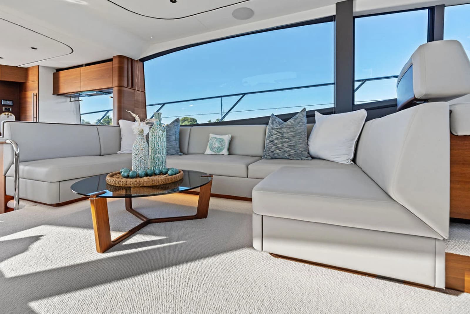 2025 Princess F65 - Photo 26