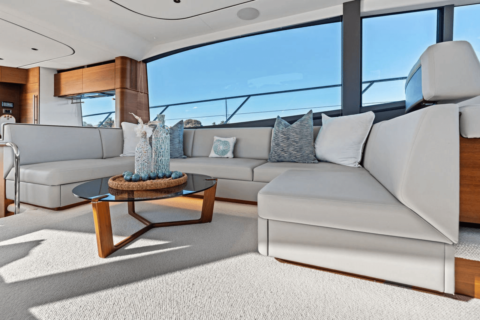 2025 Princess F65 - Photo 26