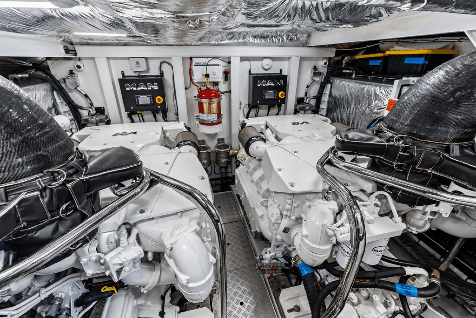 2025 Princess F65 - Photo 46