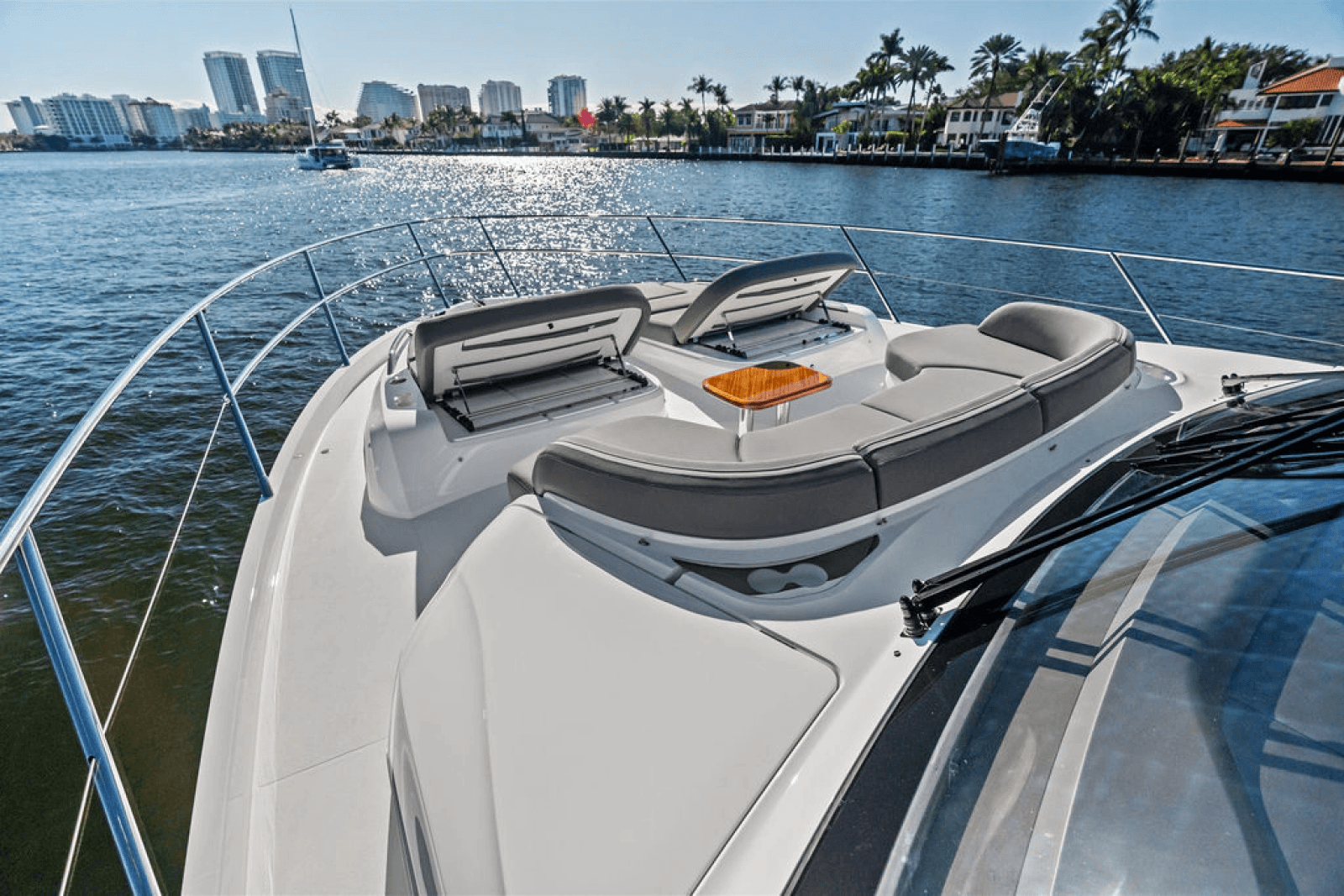 2025 Princess F65 - Photo 11