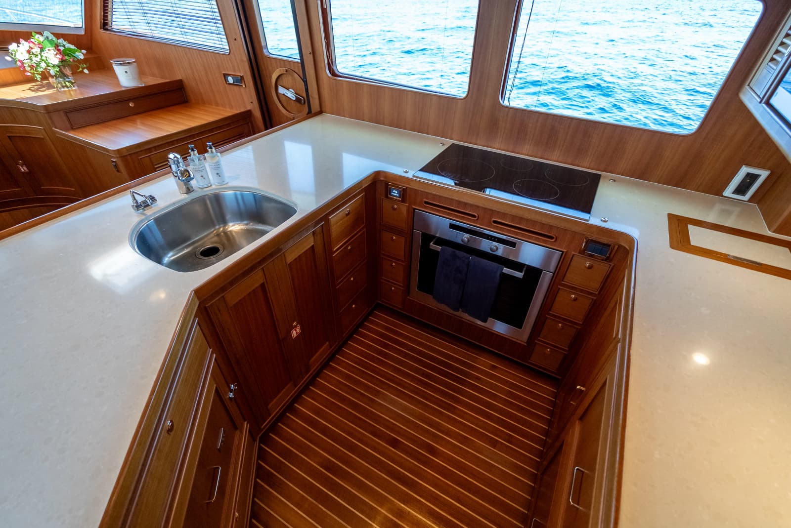 2011 Marlow Explorer - Photo 38