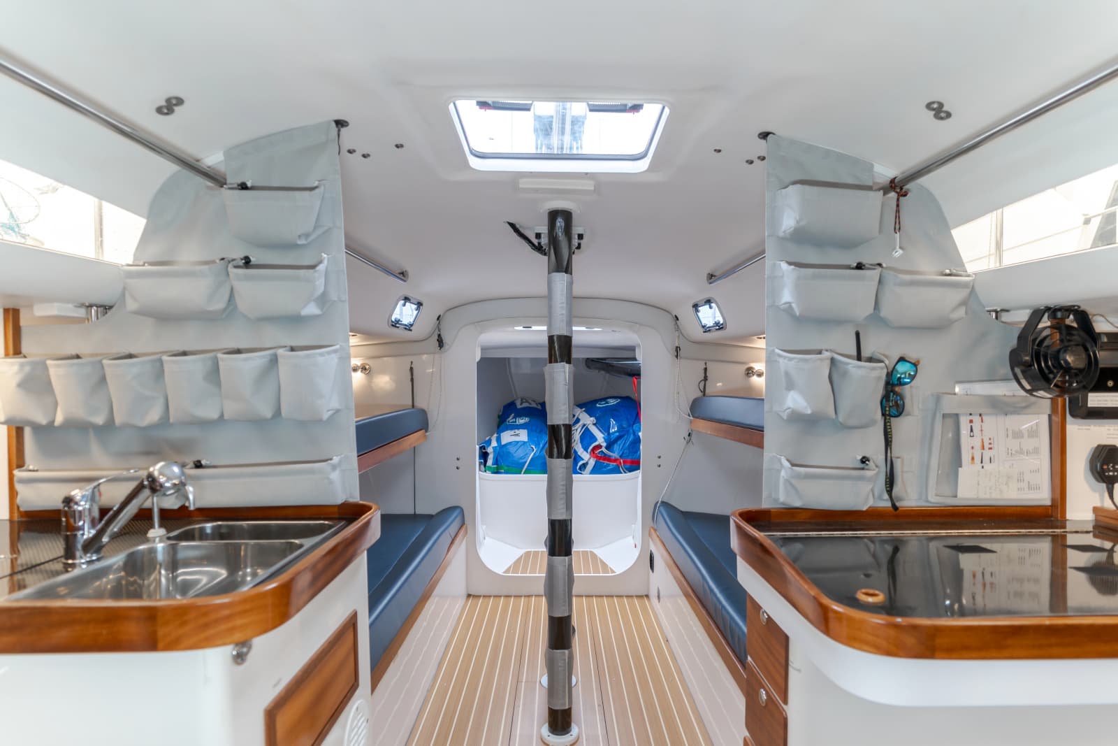 2019 J Boats J/121 - Photo 9