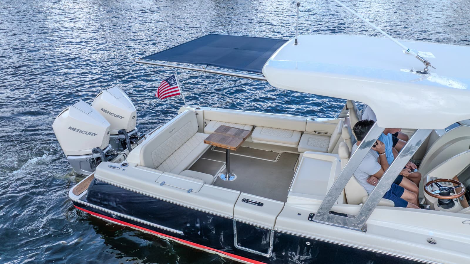 2019 Chris-Craft Calypso 30 - Photo 6