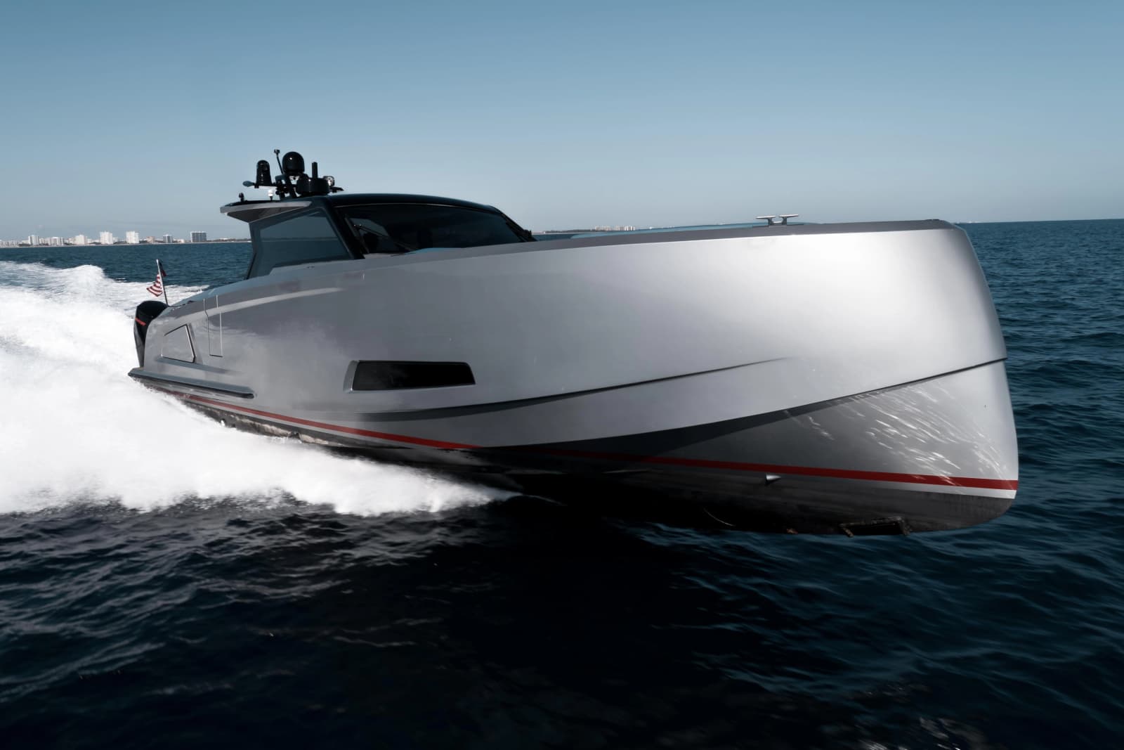 2023 Vanquish Yachts VQ45 Veloce Hardtop - Photo 2