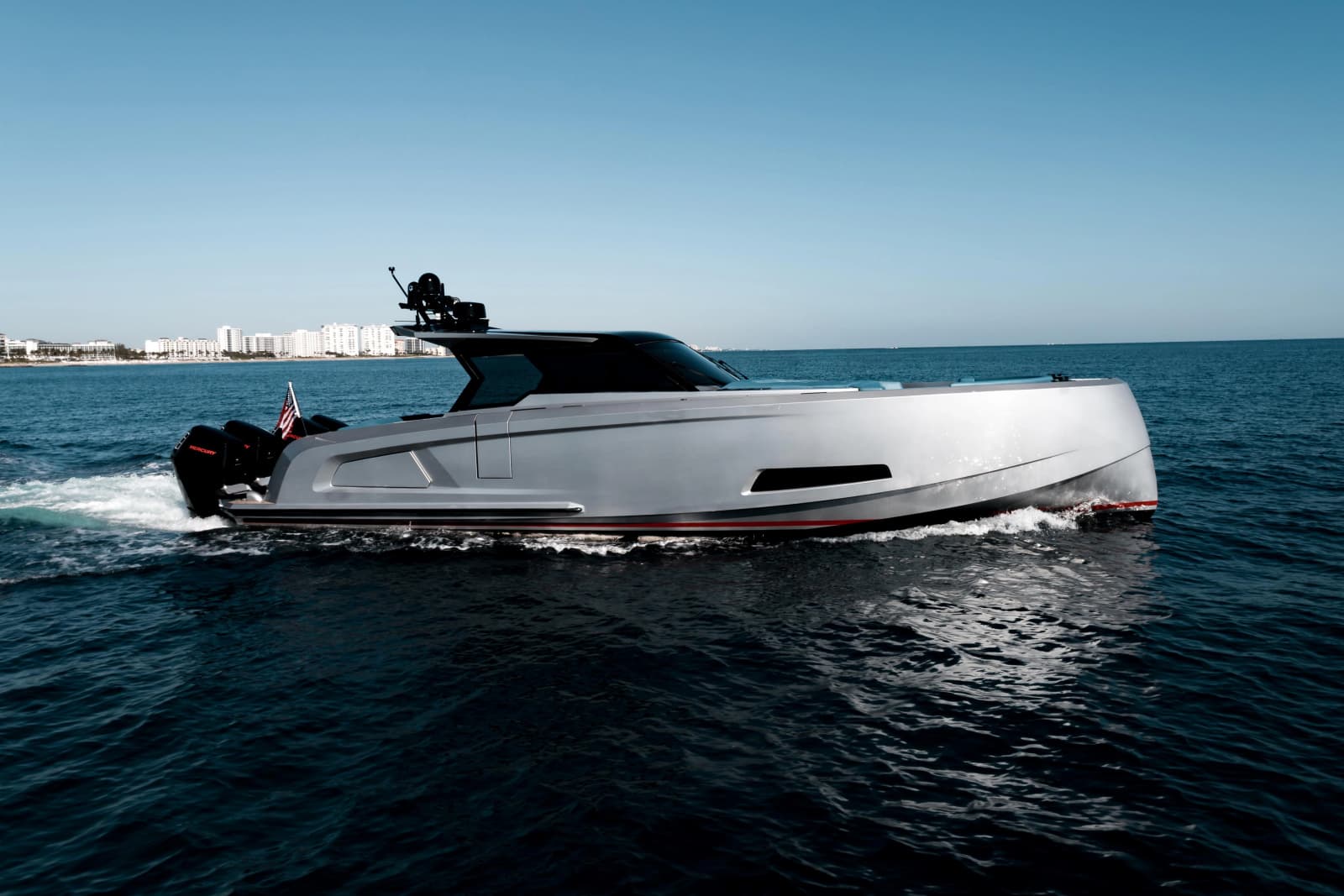 2023 Vanquish Yachts VQ45 Veloce Hardtop - Photo 5