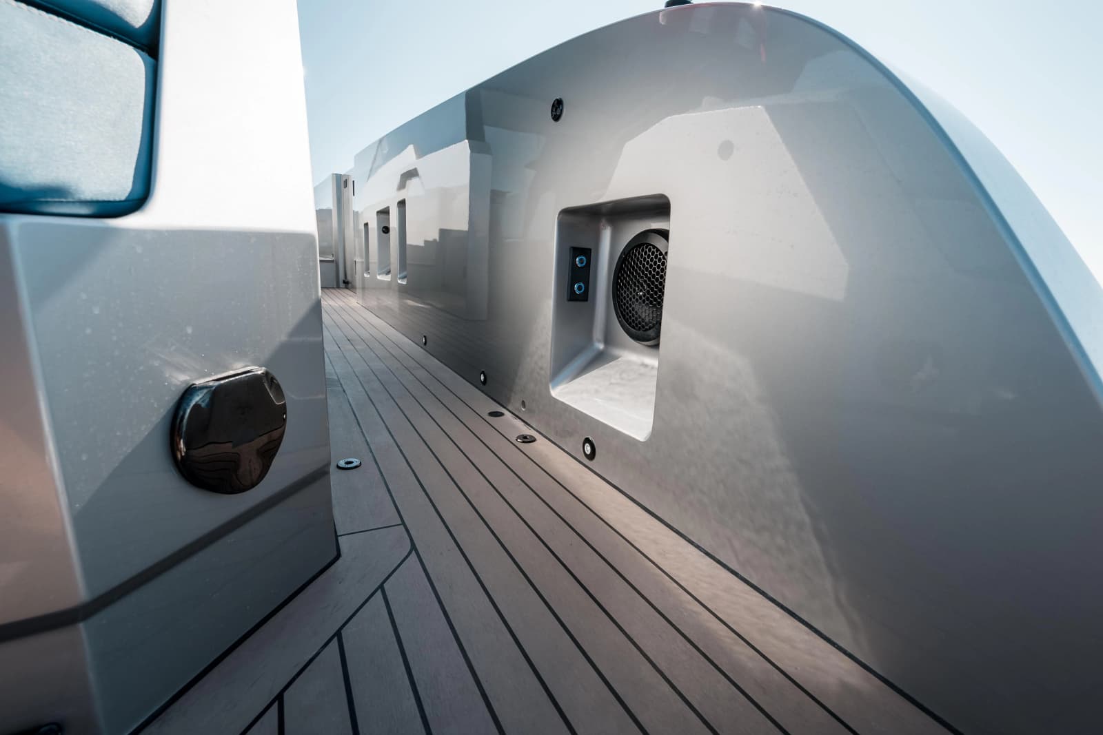 2023 Vanquish Yachts VQ45 Veloce Hardtop - Photo 20