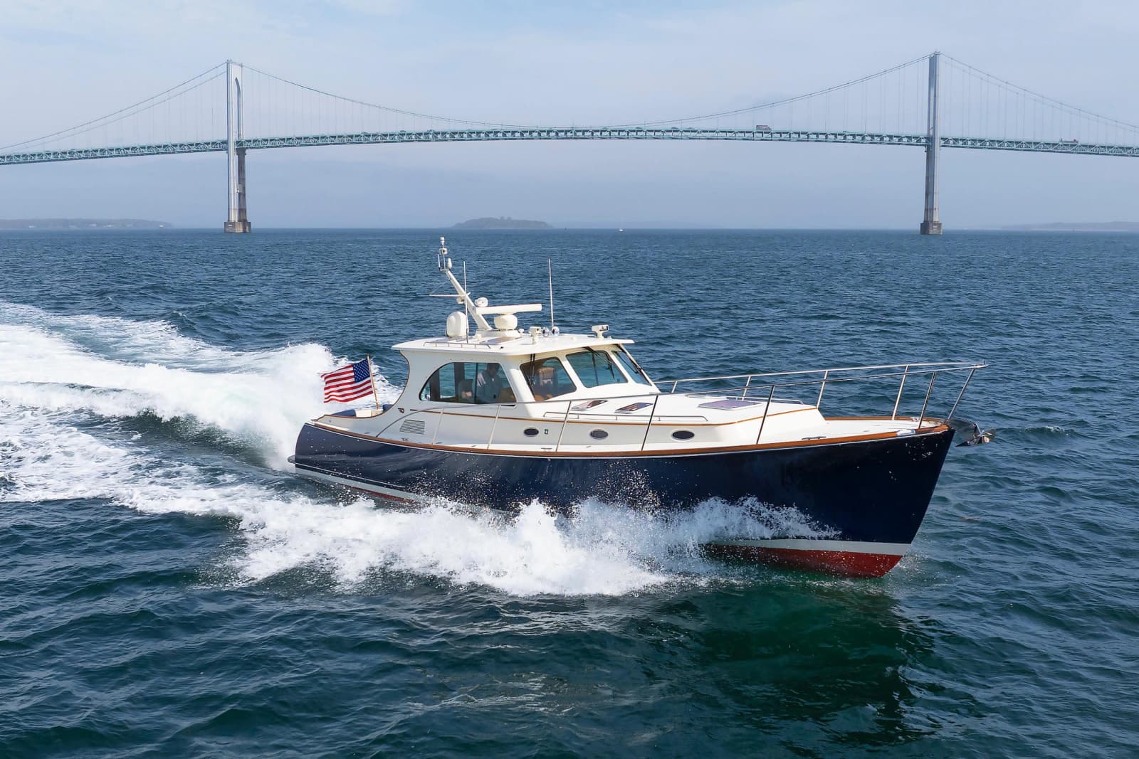 2009 Hinckley Talaria 44 MY - Photo 5