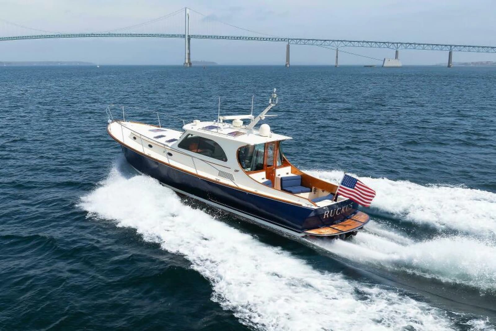 2009 Hinckley Talaria 44 MY - Photo 1