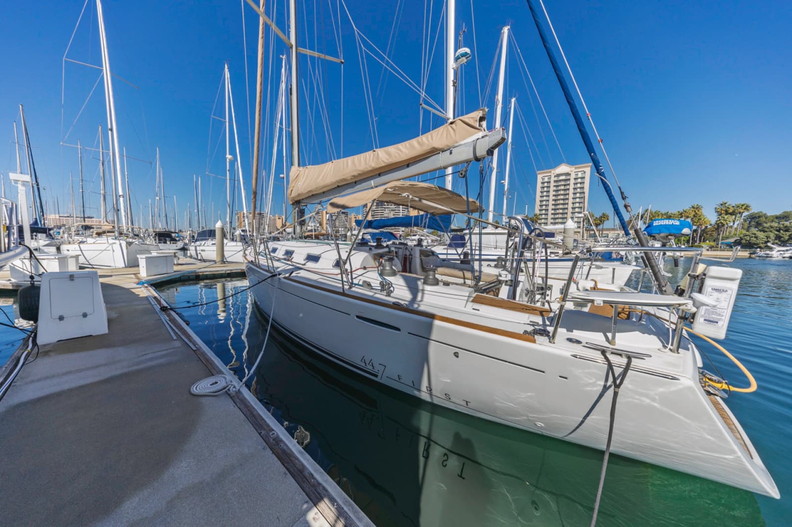 2005 Beneteau First 44.7 - Photo 6