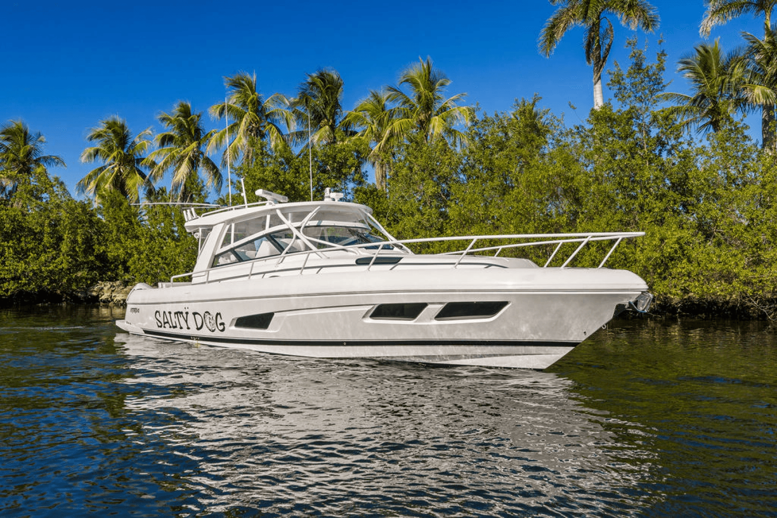 2022 Intrepid 438 - Photo 2