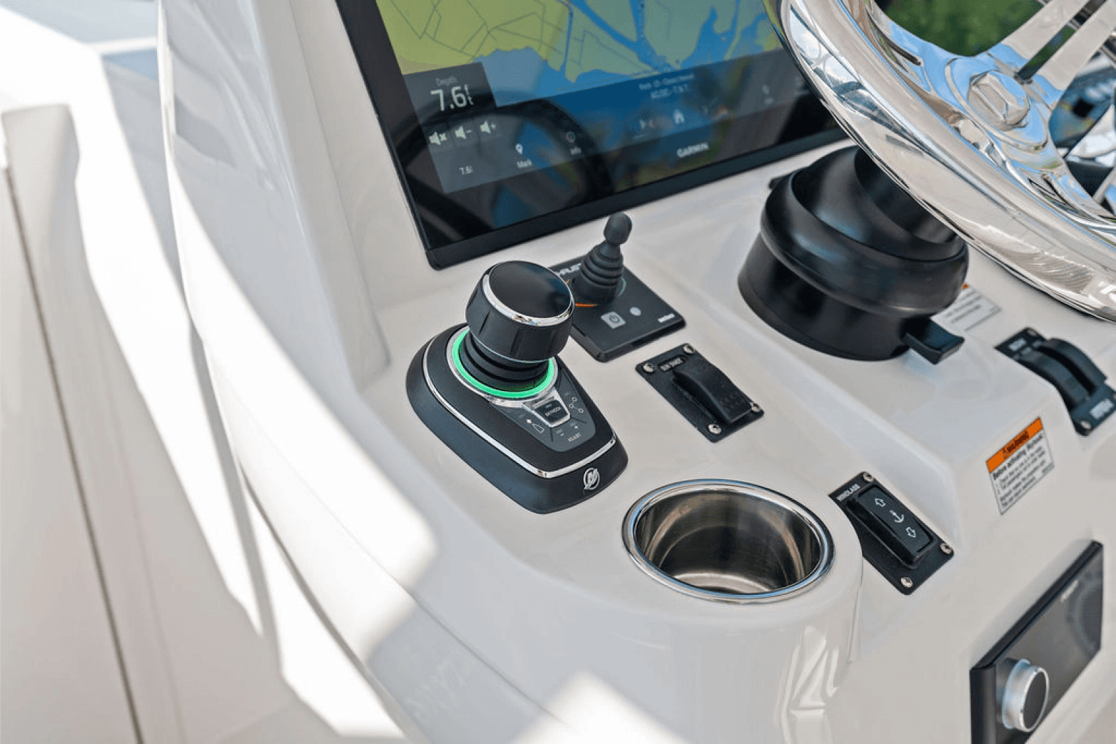 2022 Intrepid 438 - Photo 21