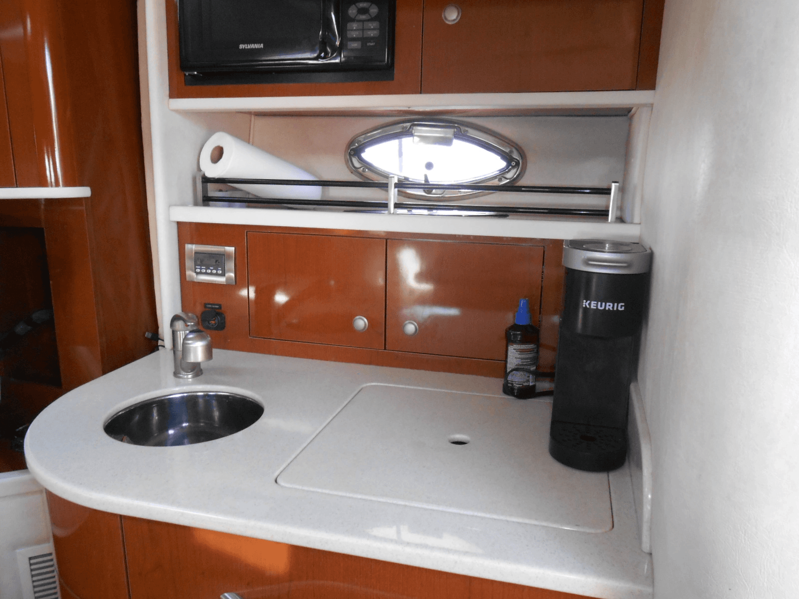 2008 Sea Ray 290 Sundacer - Photo 12