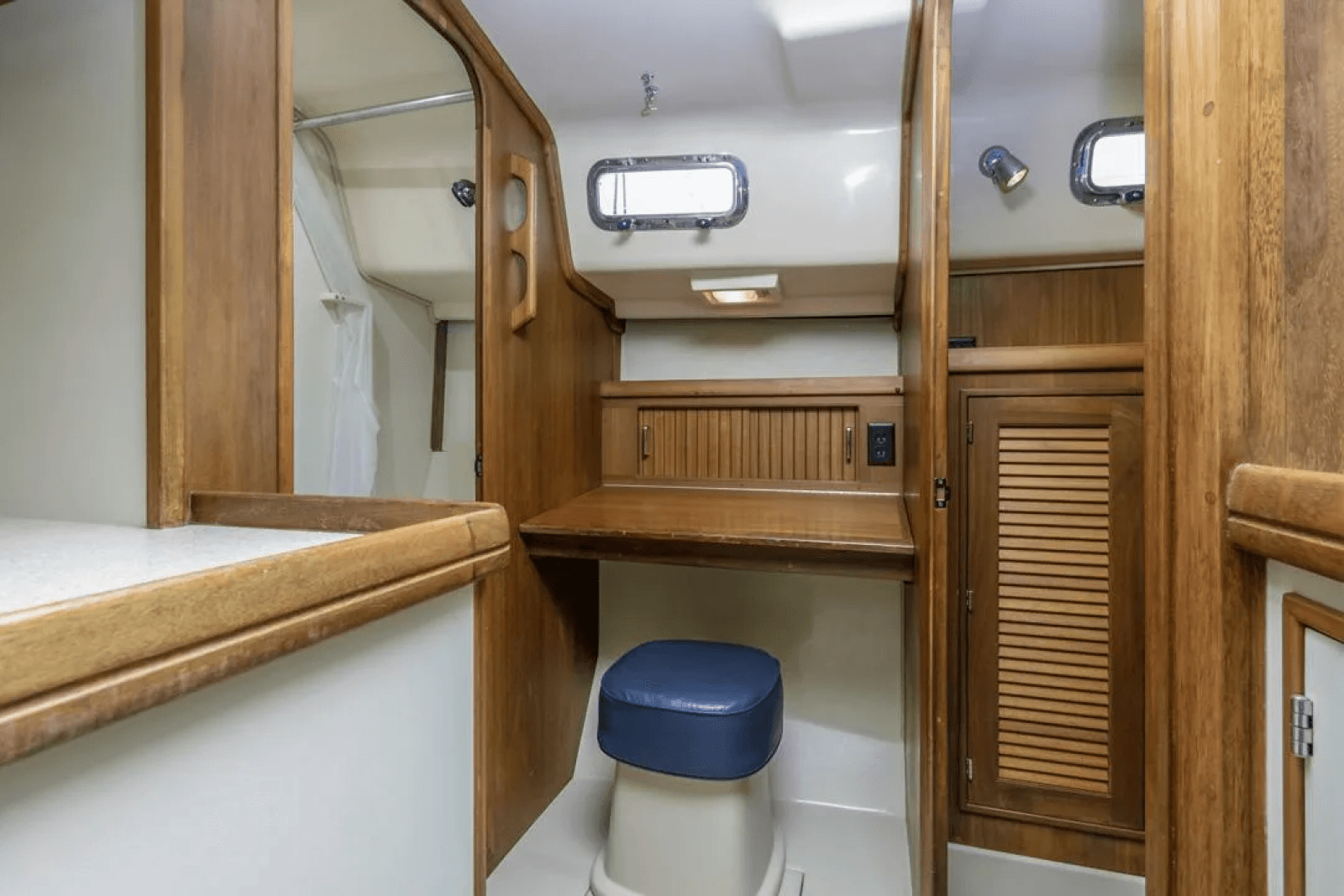 2007 Island Packet SP Cruiser - Photo 29