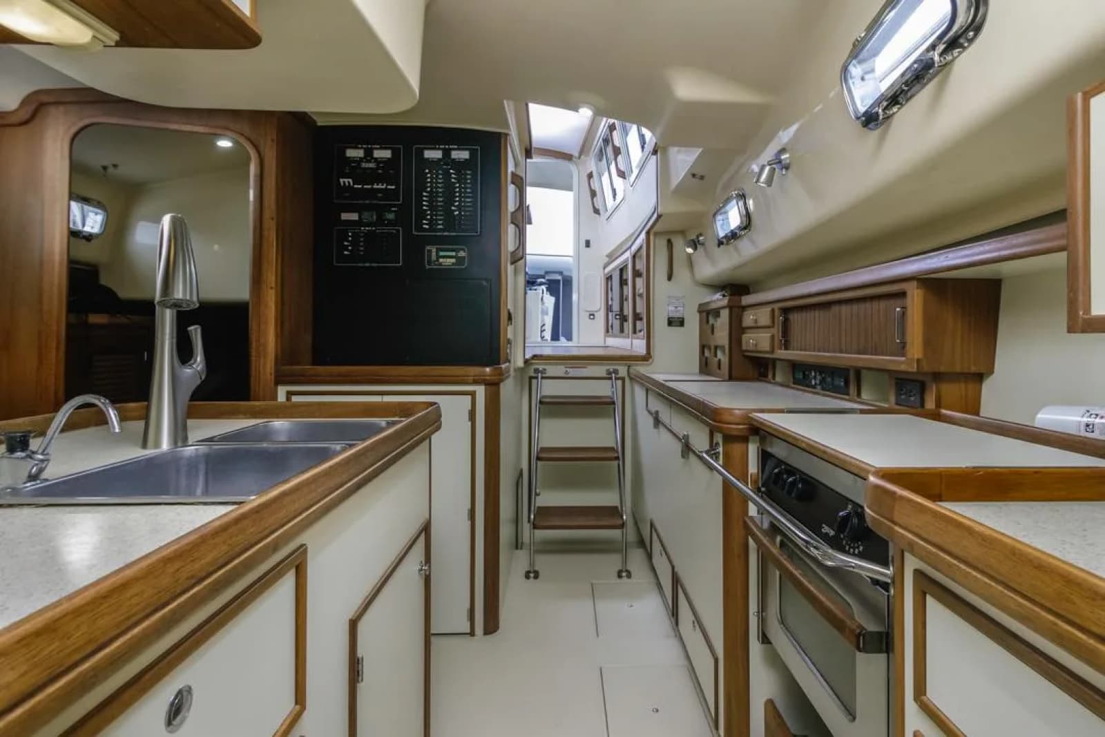 2007 Island Packet SP Cruiser - Photo 27