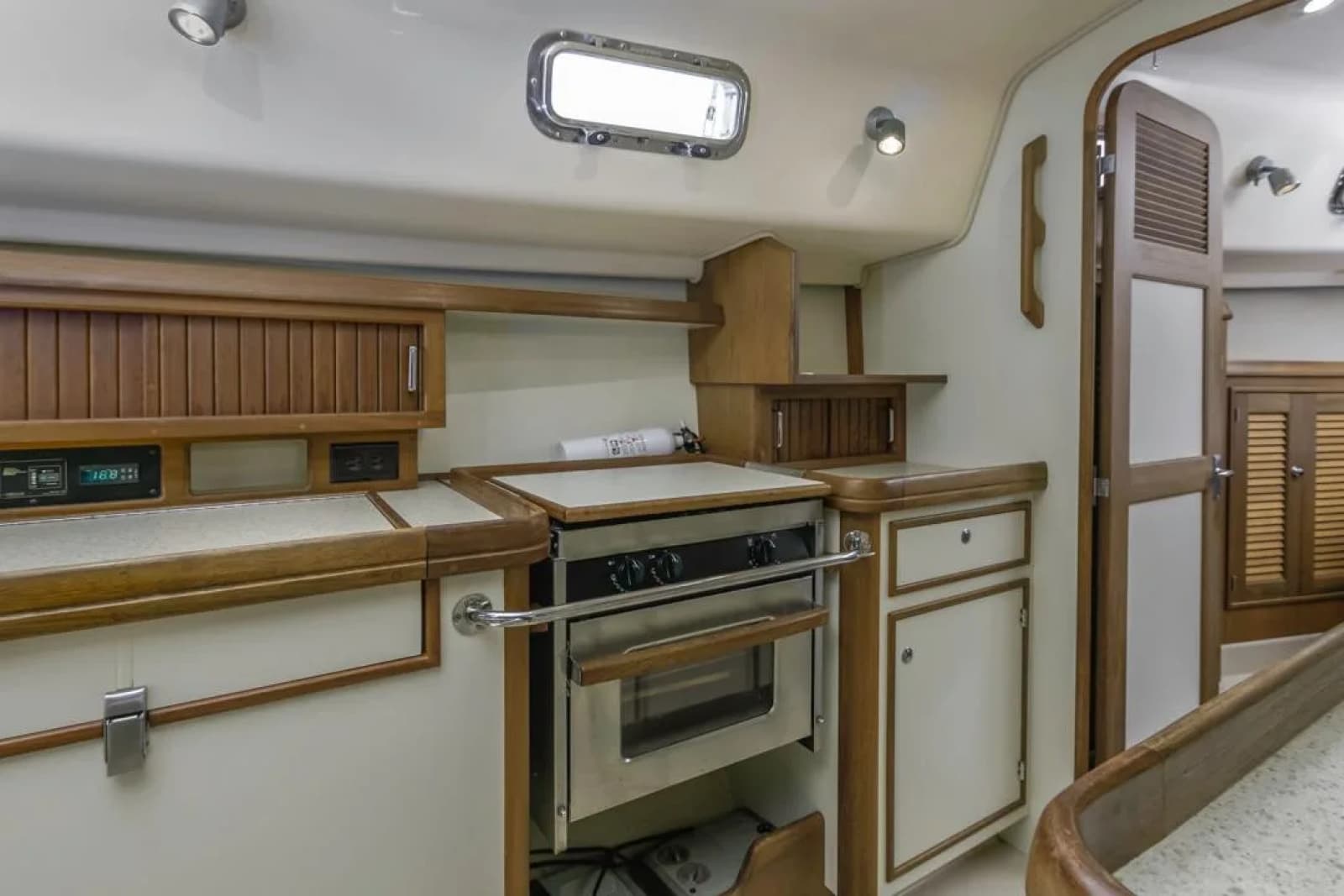 2007 Island Packet SP Cruiser - Photo 26