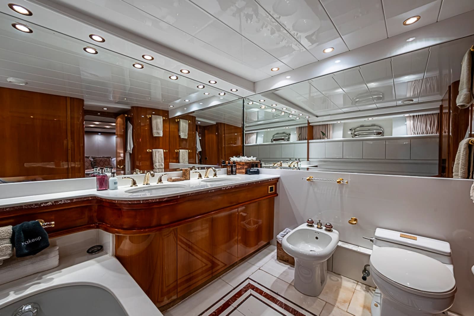 1994 Benetti Trideck - Photo 51