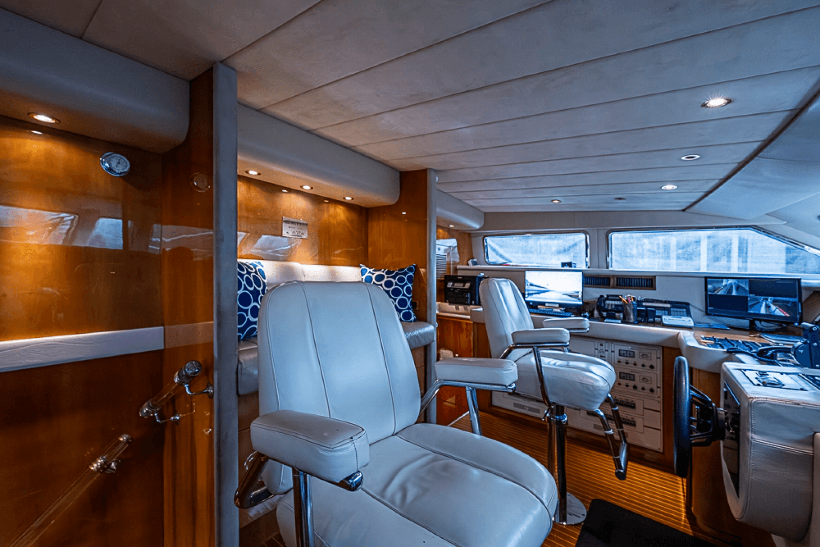 1994 Benetti Trideck - Photo 29