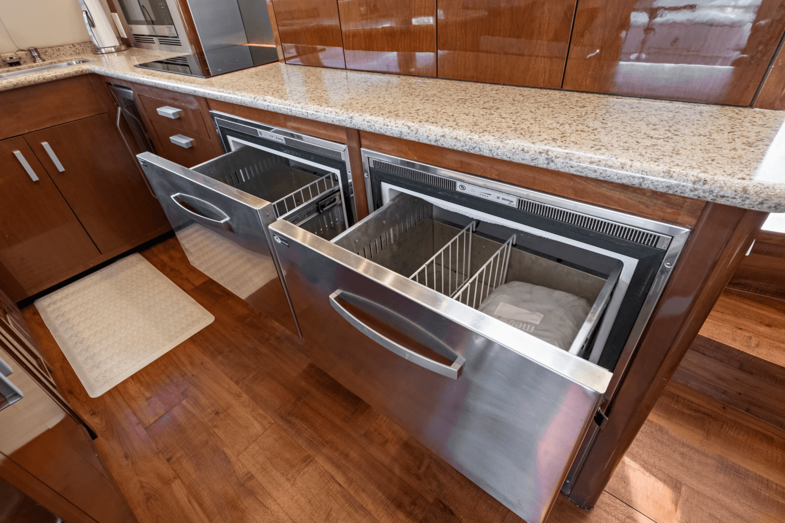 2009 Carver 56 Voyager - Photo 28