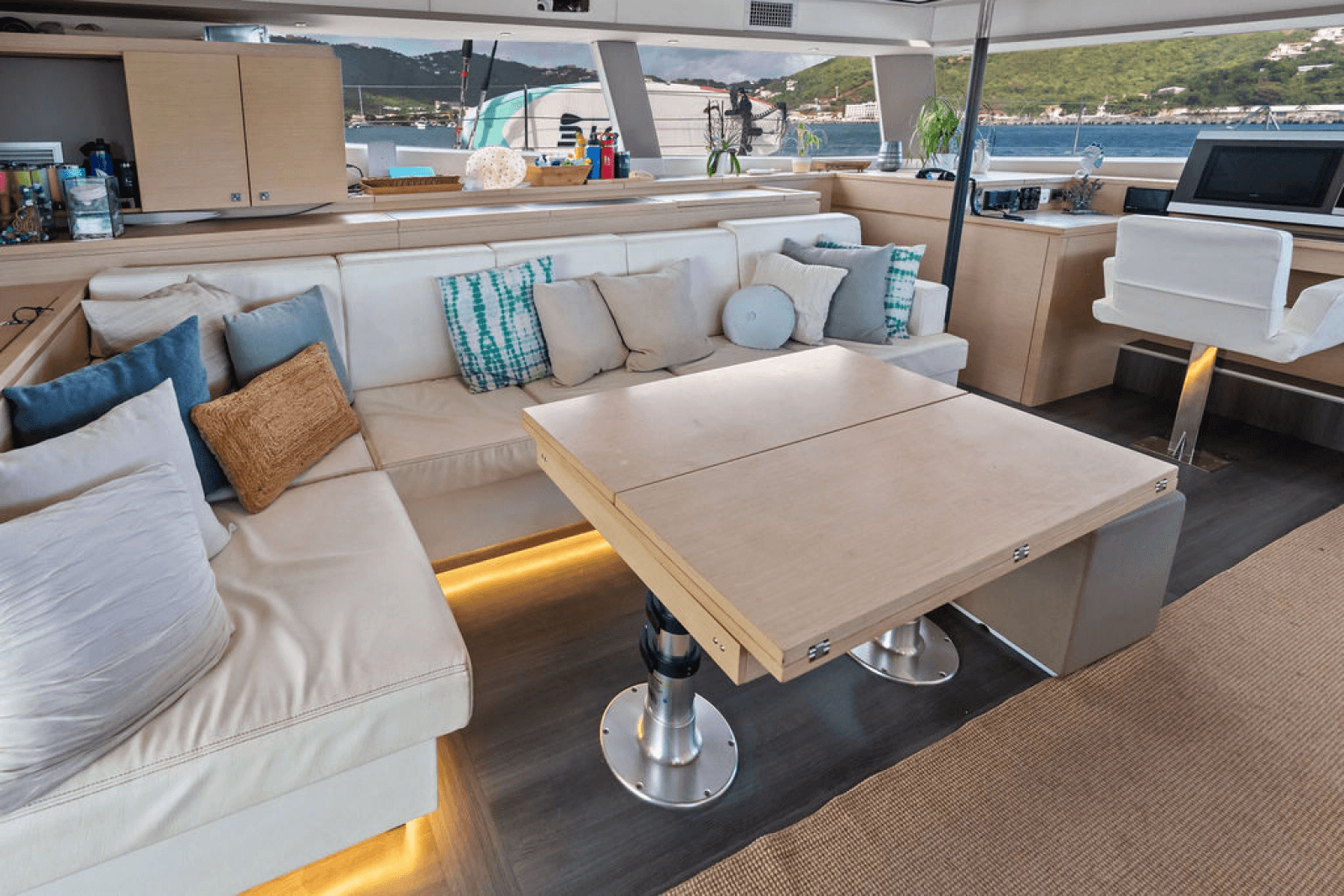 2016 Fountaine Pajot Victoria 67 - Photo 23