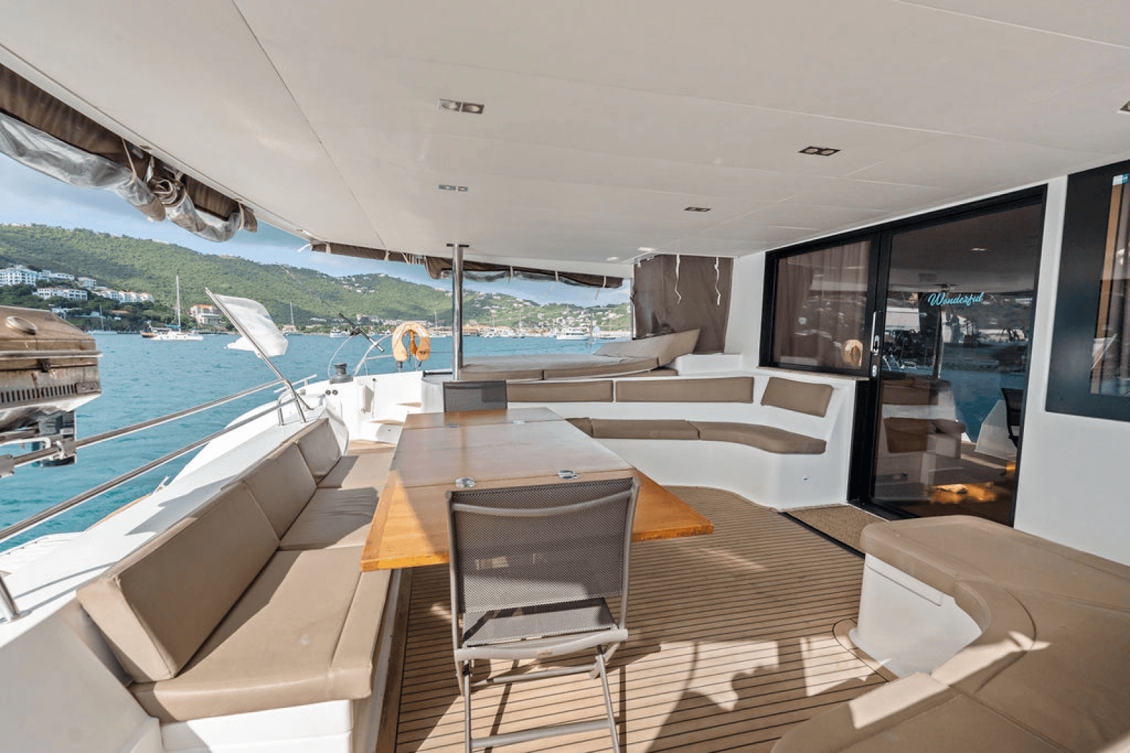 2016 Fountaine Pajot Victoria 67 - Photo 20