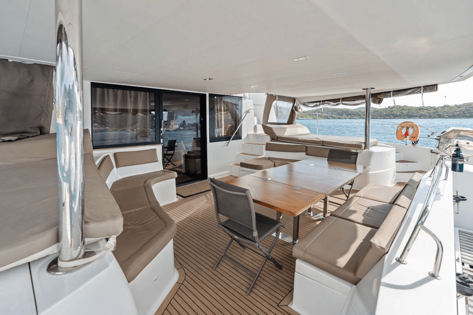 2016 Fountaine Pajot Victoria 67 - Photo 21