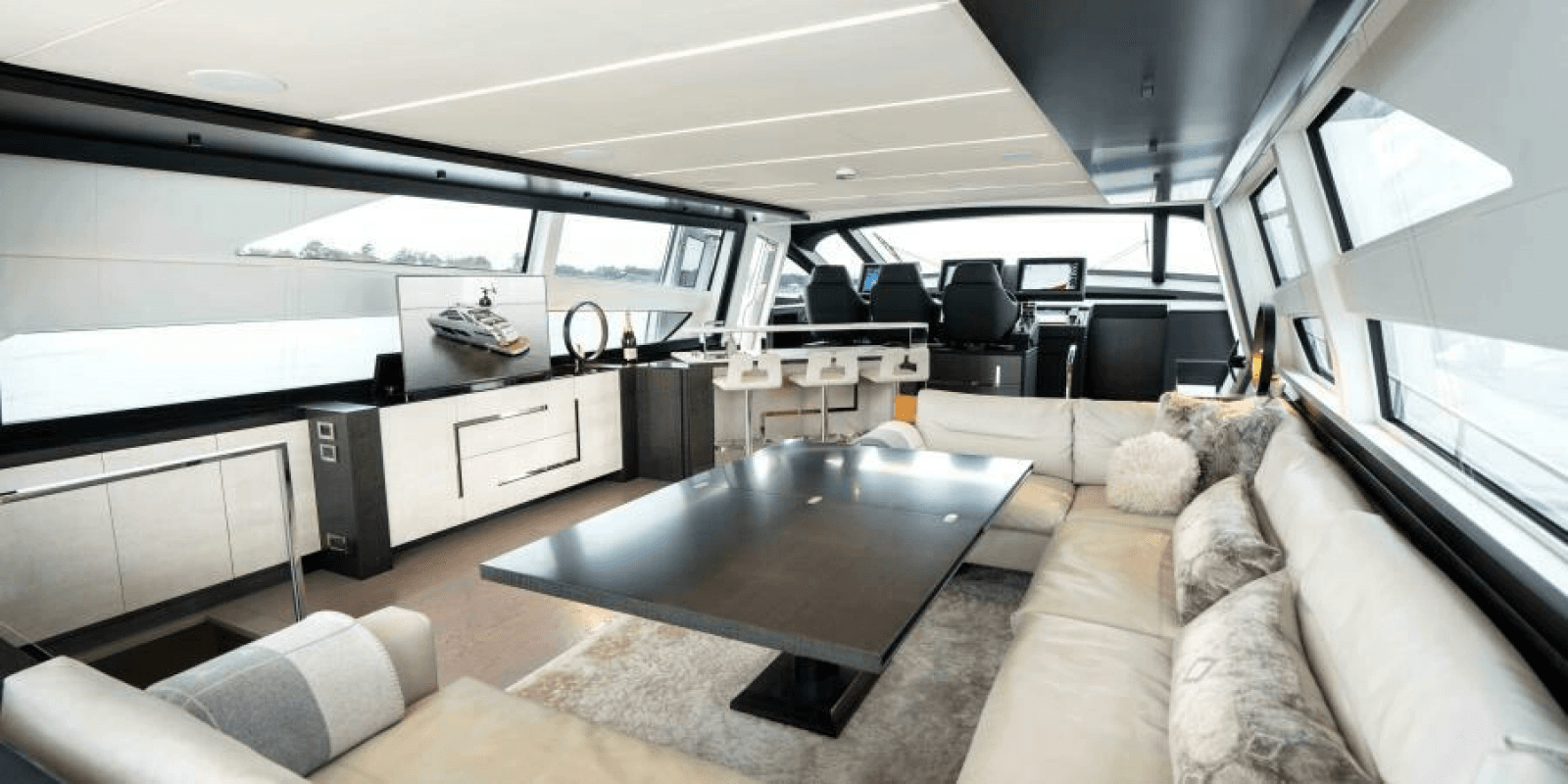 2022 Pershing 9X - Photo 39
