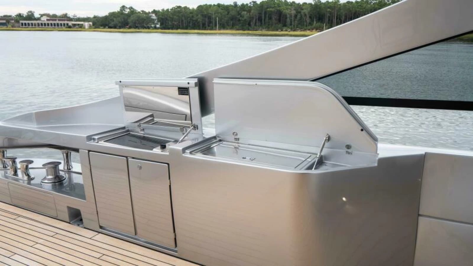 2022 Pershing 9X - Photo 24