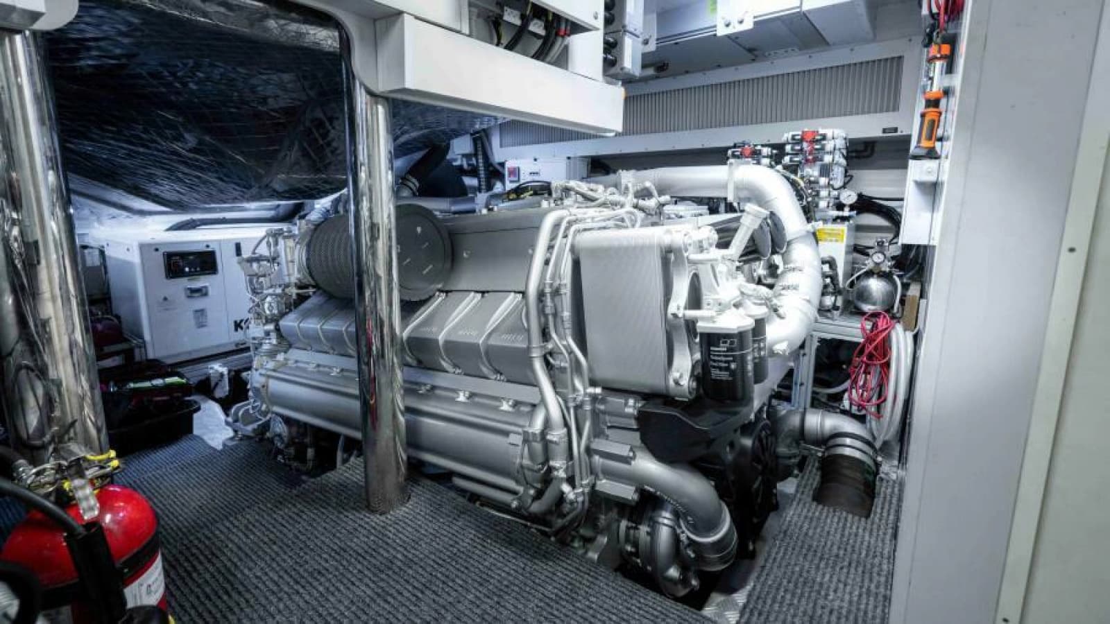 2022 Pershing 9X - Photo 70