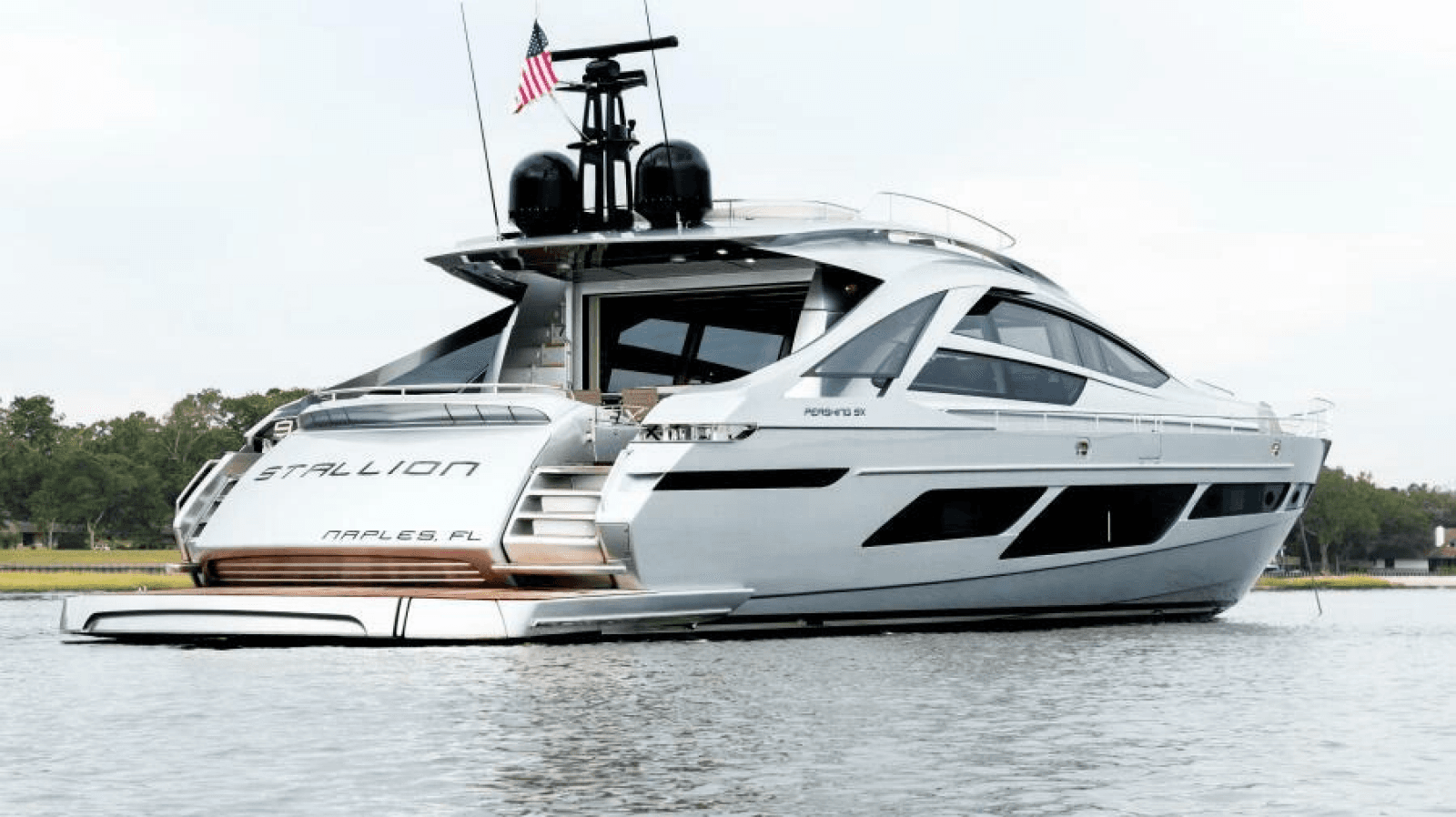 2022 Pershing 9X - Photo 9