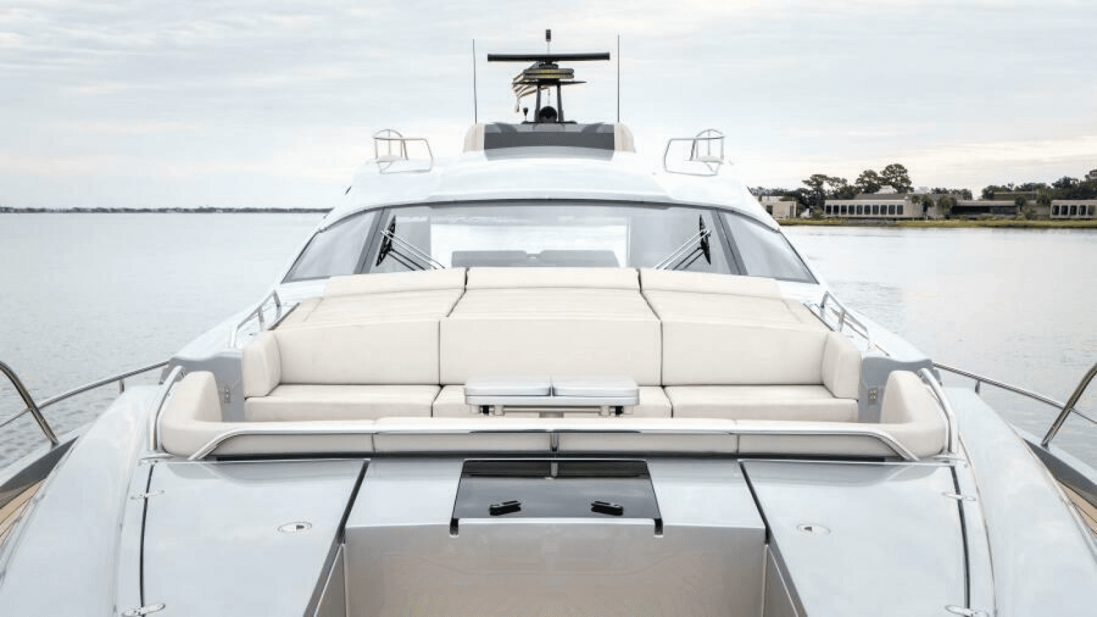 2022 Pershing 9X - Photo 33