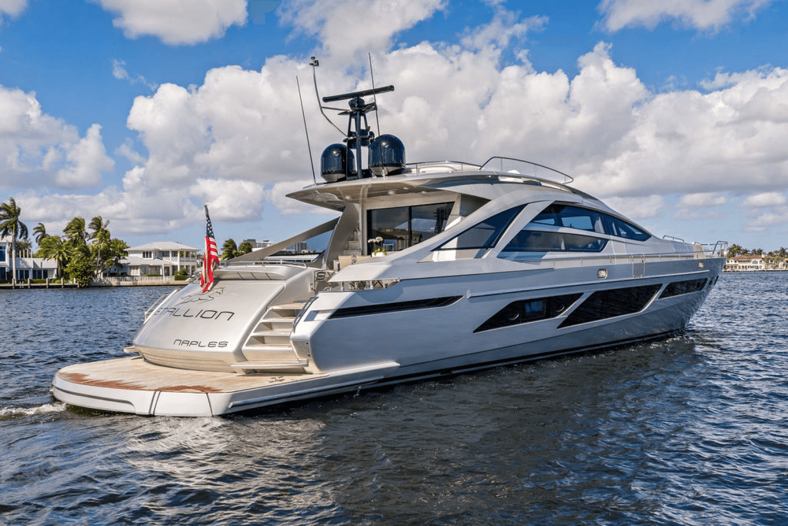 2022 Pershing 9X - Photo 3