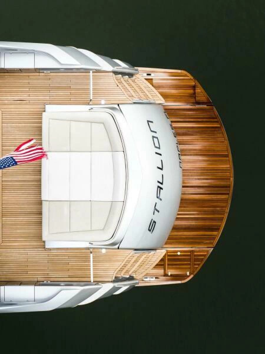 2022 Pershing 9X - Photo 11