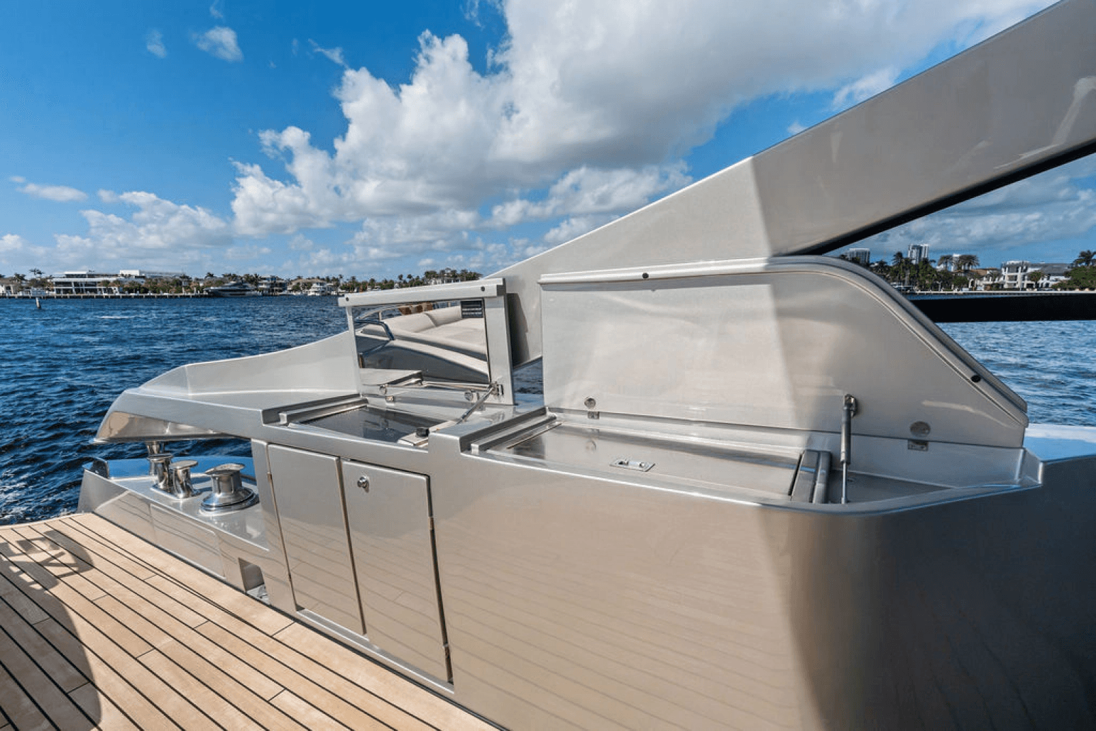 2022 Pershing 9X - Photo 36