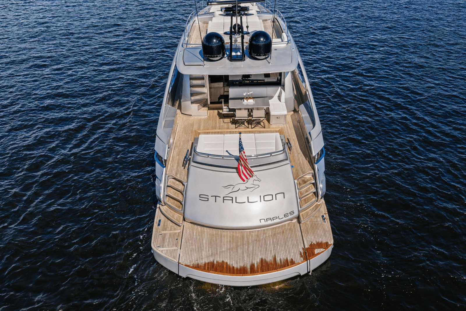 2022 Pershing 9X - Photo 11