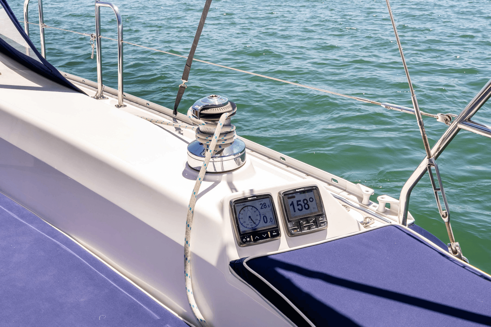 2013 Catalina 355 - Photo 7