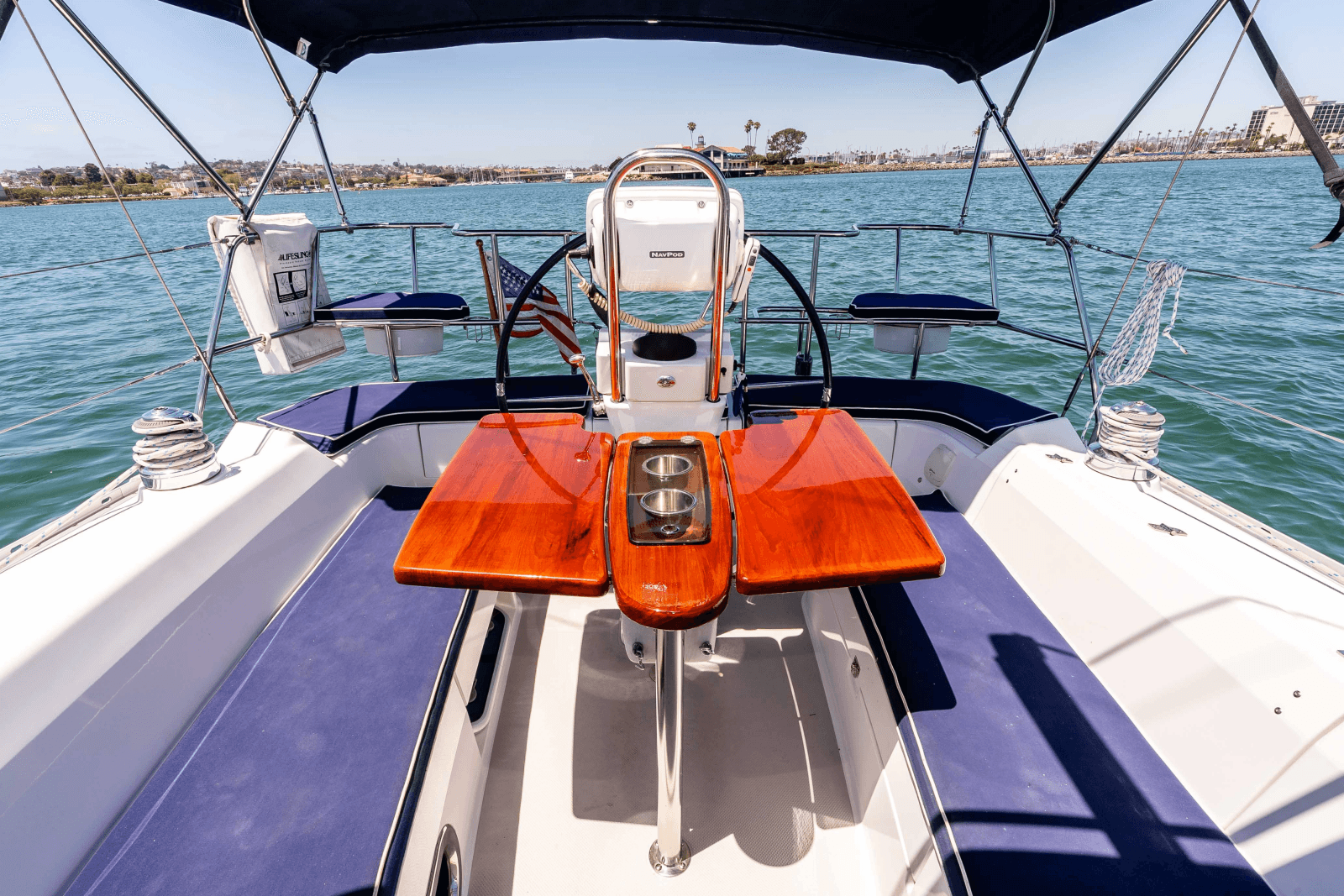 2013 Catalina 355 - Photo 11