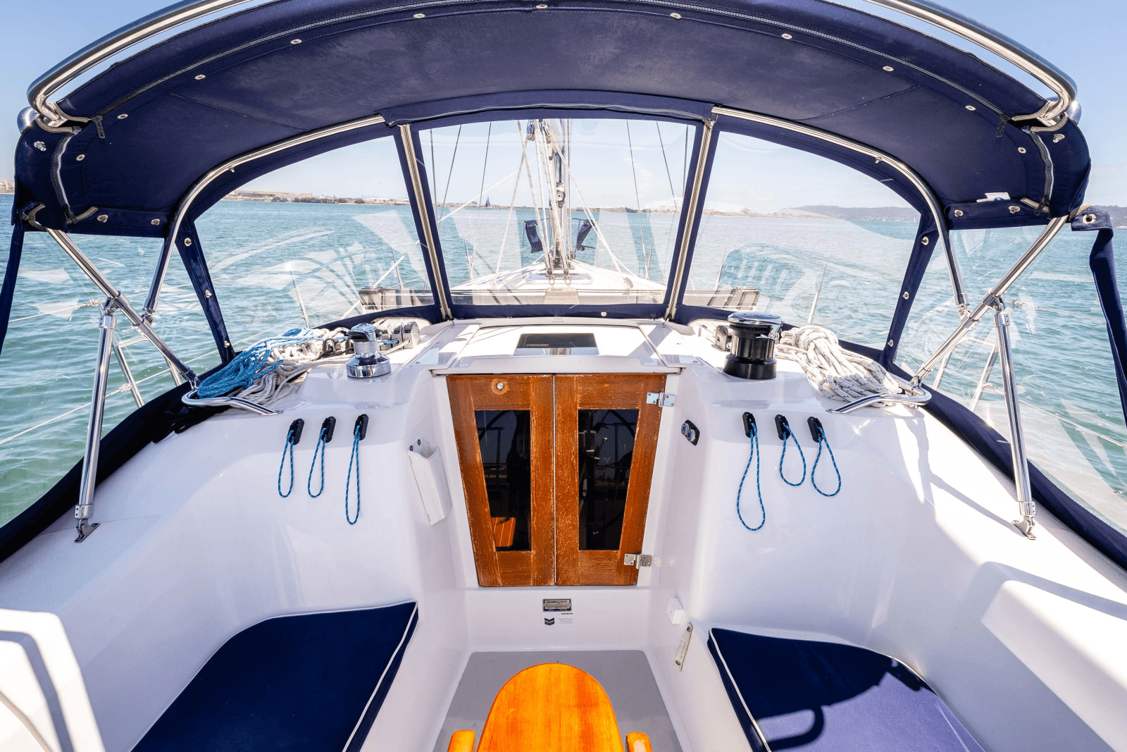 2013 Catalina 355 - Photo 8