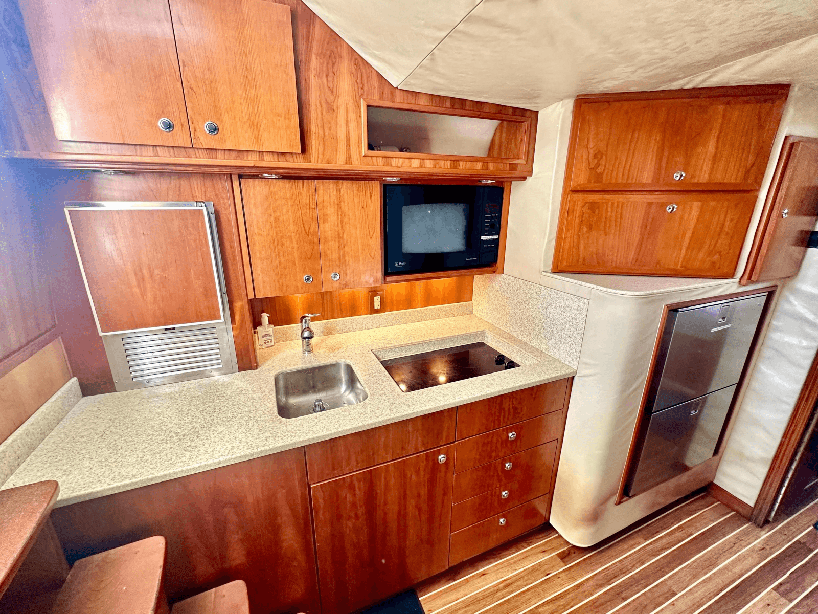 2008 Albemarle 410 Express Fisherman - Photo 17