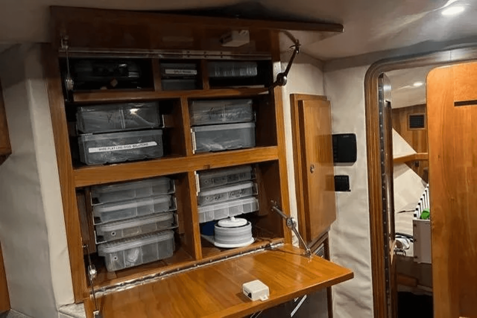 2008 Albemarle 410 Express Fisherman - Photo 32