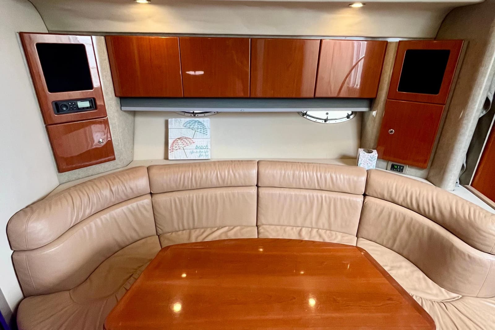 2006 Formula 37 Performance Cruiser - Photo 13
