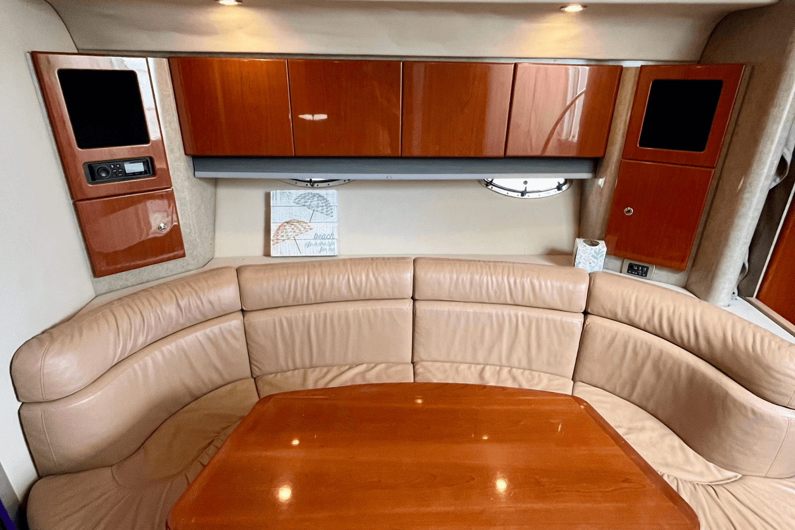 2006 Formula 37 Performance Cruiser - Photo 13