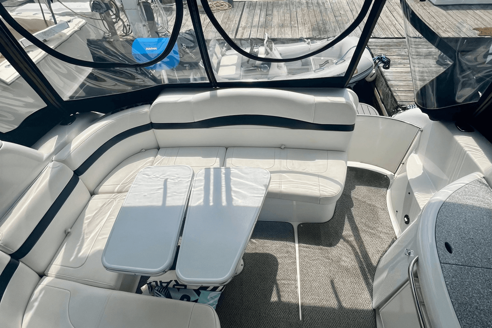 2006 Formula 37 Performance Cruiser - Photo 7