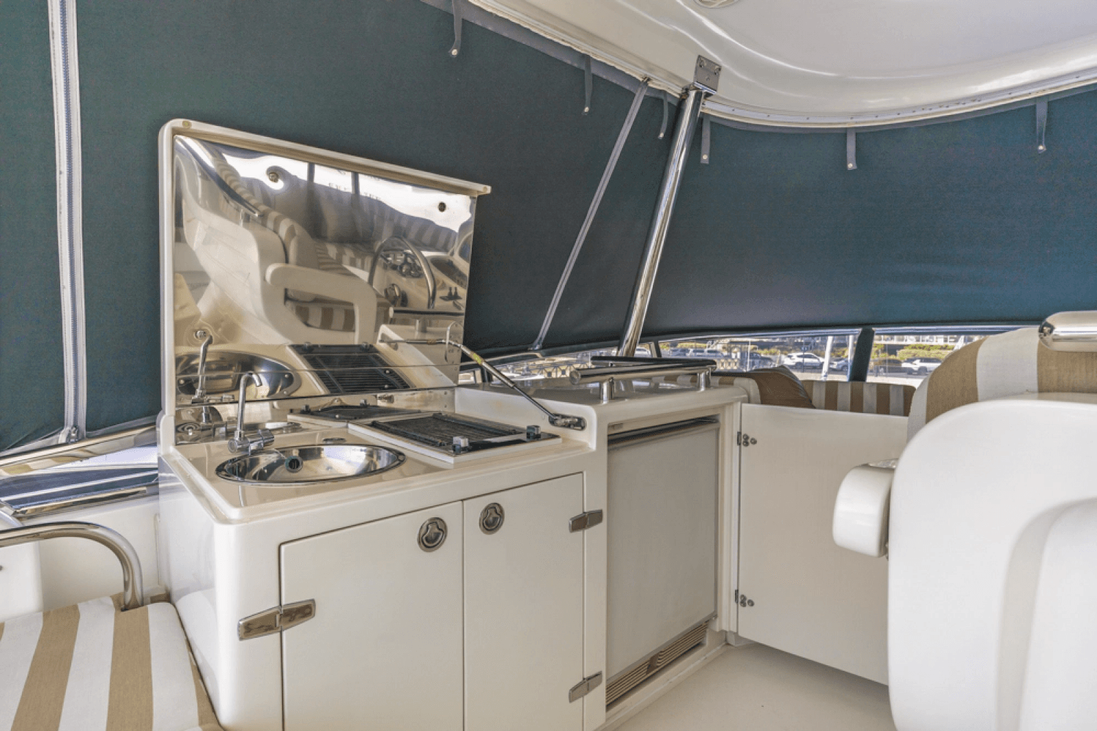 2005 Horizon 64 Elegance - Photo 15