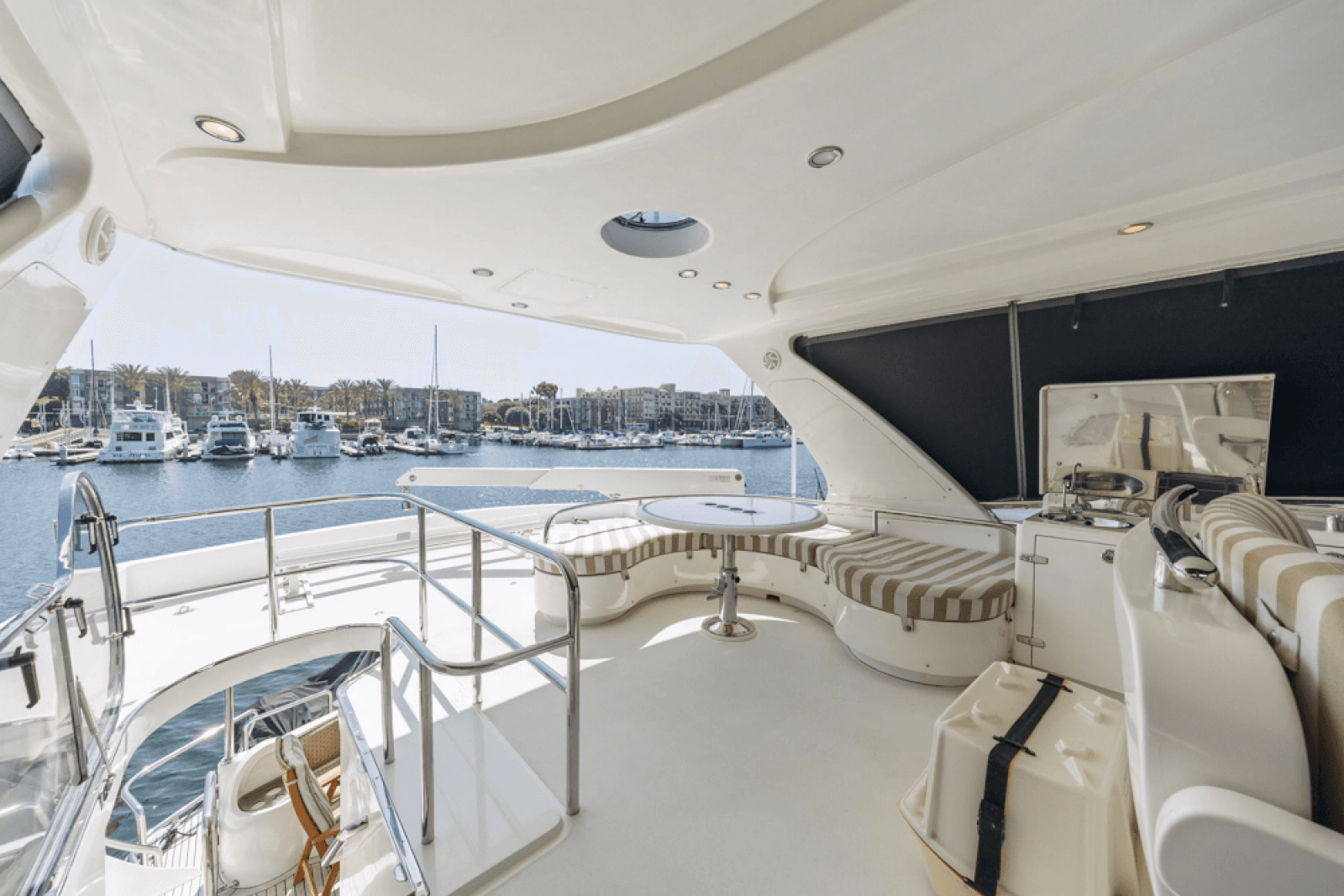 2005 Horizon 64 Elegance - Photo 20