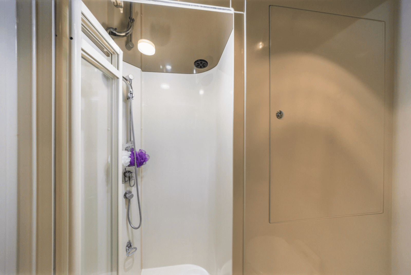 2005 Horizon 64 Elegance - Photo 42