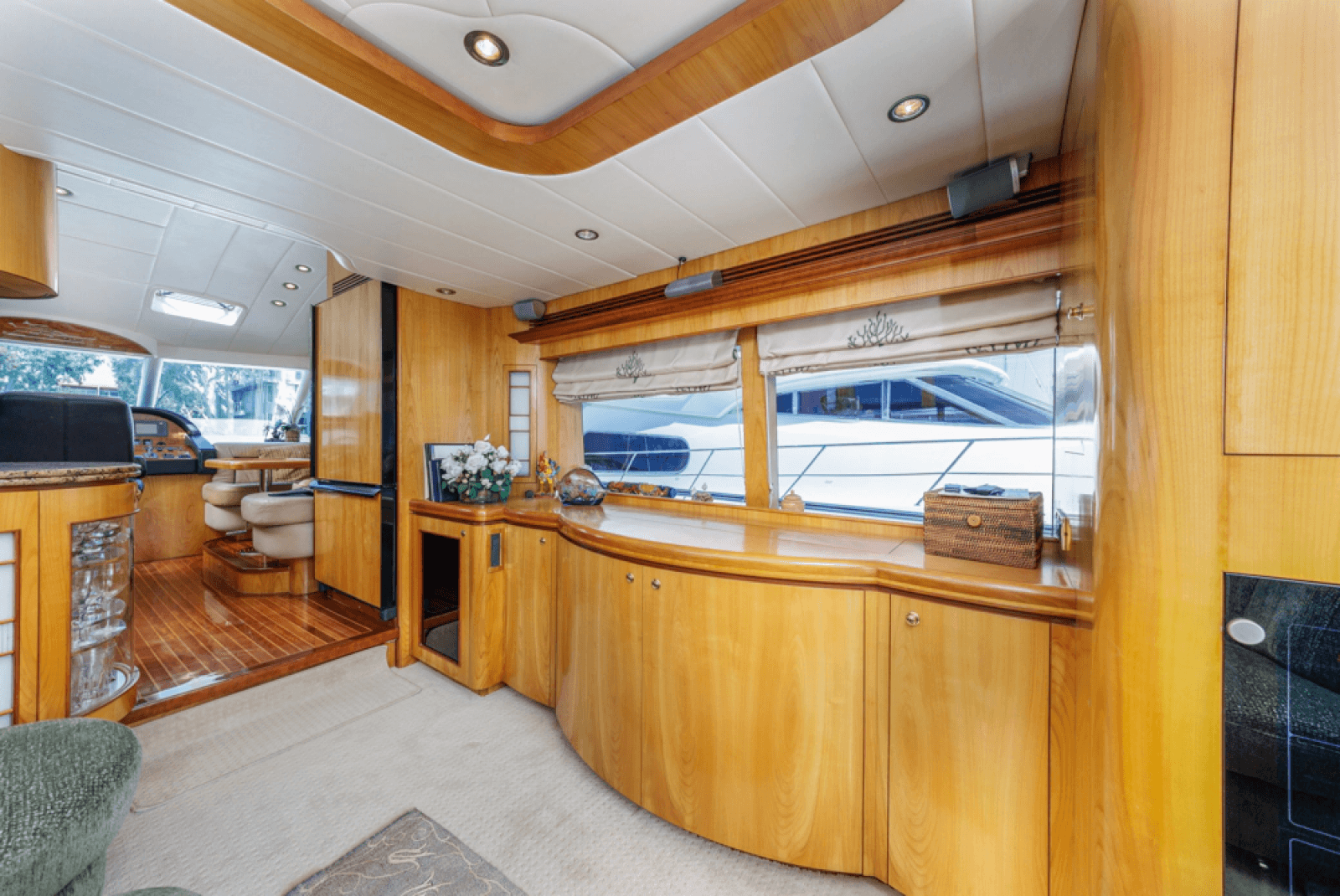 2005 Horizon 64 Elegance - Photo 28