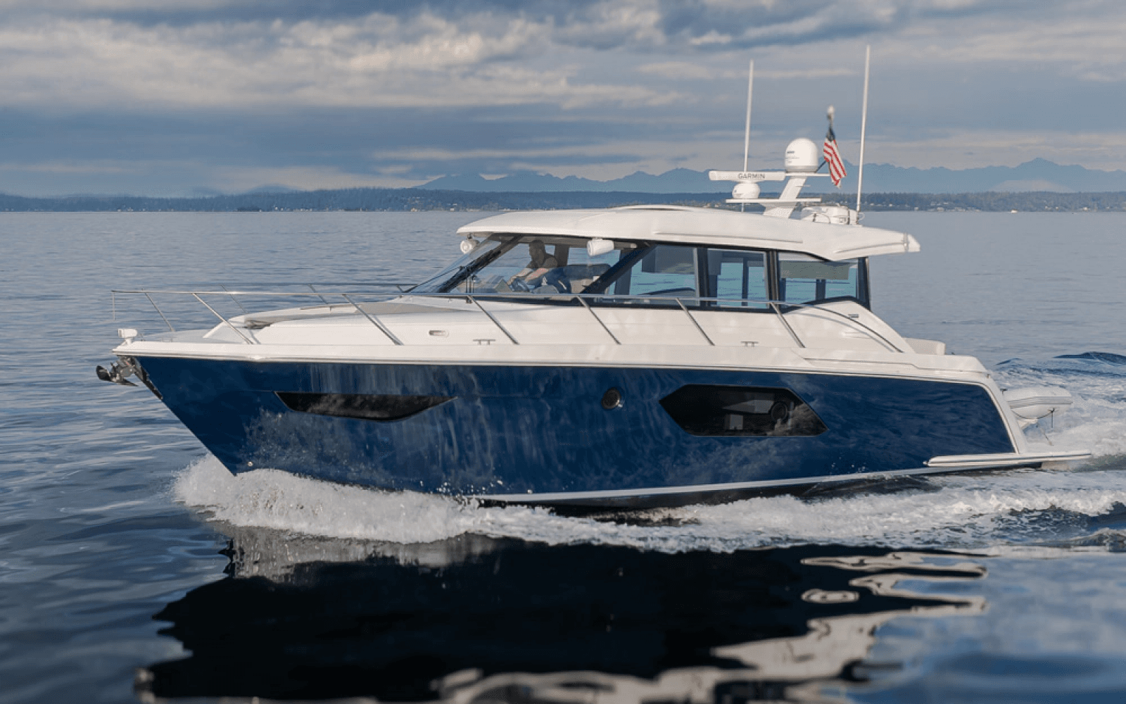 2019 Tiara Yachts C49 Coupe - Photo 1